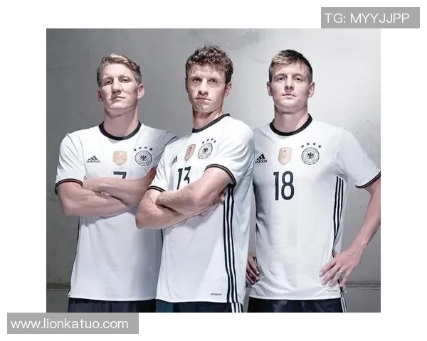 德国足球历史十大球星排名与传奇球员的辉煌足迹回顾